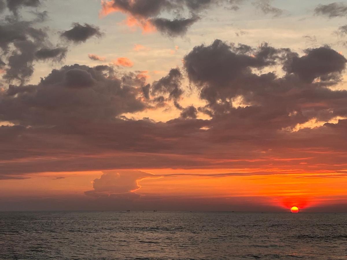Amanda Beach Villas Unawatuna Kültér fotó