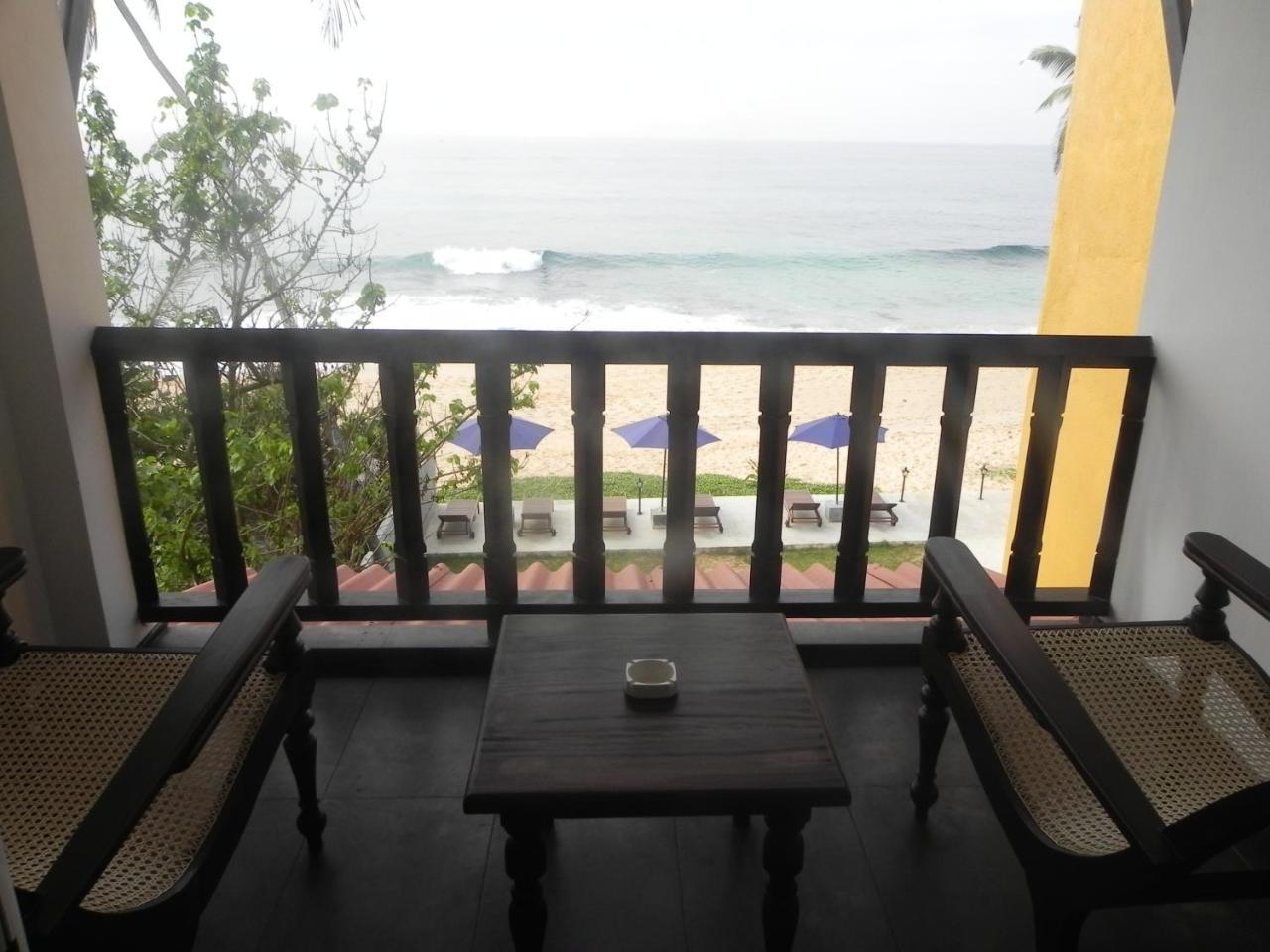 Amanda Beach Villas Unawatuna Szoba fotó