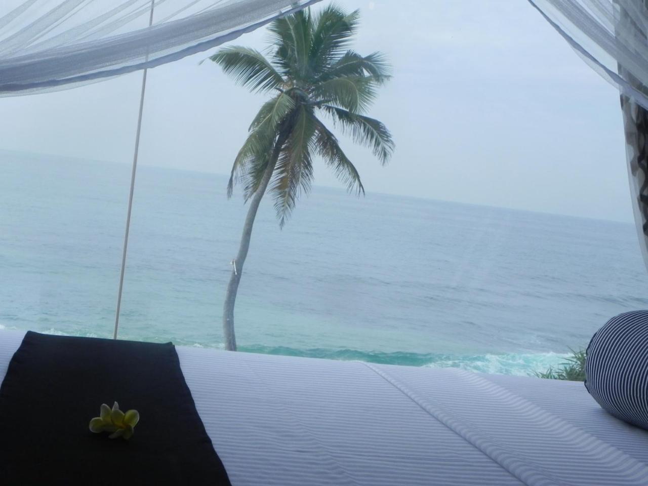 Amanda Beach Villas Unawatuna Szoba fotó